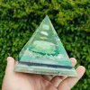 Pyramida s malachitem, ŠUNGITEM, zlatem 24 karátů,fosforuje
