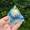 Pyramida lapis lazuli, zlato 24 karátů