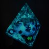 Pyramida MEGA VELKÁ - AMETYST, ONYX, KŘIŠŤÁL, MĚSÍČNÍ KÁMEN - fosforuje