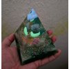Pyramida radosti, tyrkenit, fosforuje