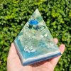 Pyramida moře klidu s avanturínem fosforuje