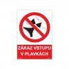 ZÁKAZ VSTUPU V PLAVKÁCH