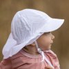 Letní čepice UV 30 bílá
