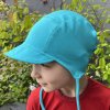 Čiapka so šiltom tyrkysová
