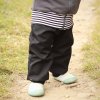 softshellove kalhoty pro batole cerne 4