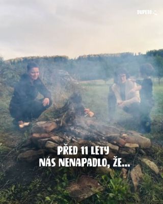 TAM V SADU 🌳 První fotka je ze mlýna v Oderských vrších. Několik měsíců jsme hledaly název pro naši vzájemnou...