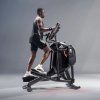 Eliptický trenažér Adidas X-800 Power Stride - cvičení