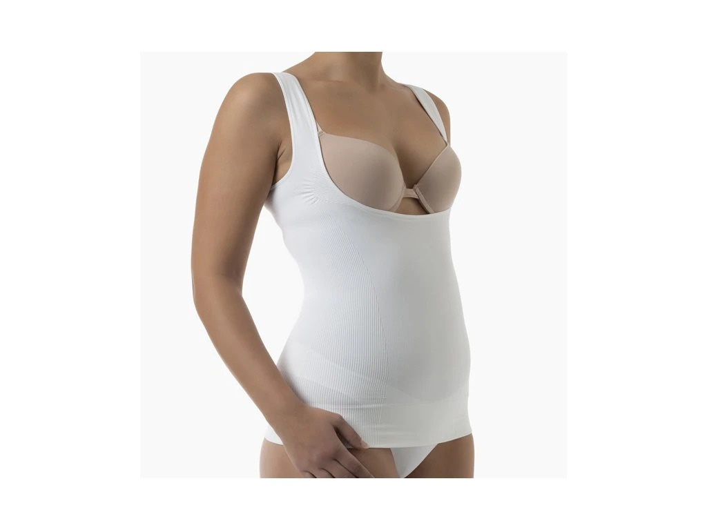 Proč kompresní prádlo není jen po operaci (a kdo by ho měl nosit každý den)