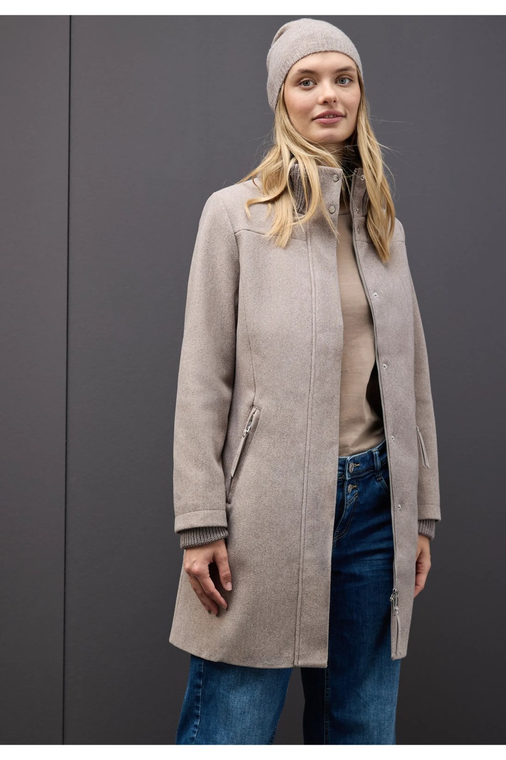 A2021121663536 4063047376862 2 m