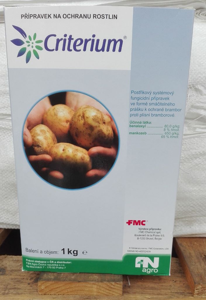Přípravky proti mandelince a plísni bramboru