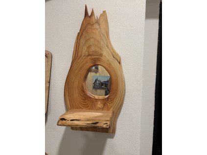 Dřevěný svícen na zeď -A