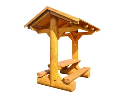 Turistické posezení se stříškou