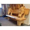 Dřevěná lavička s koňmi