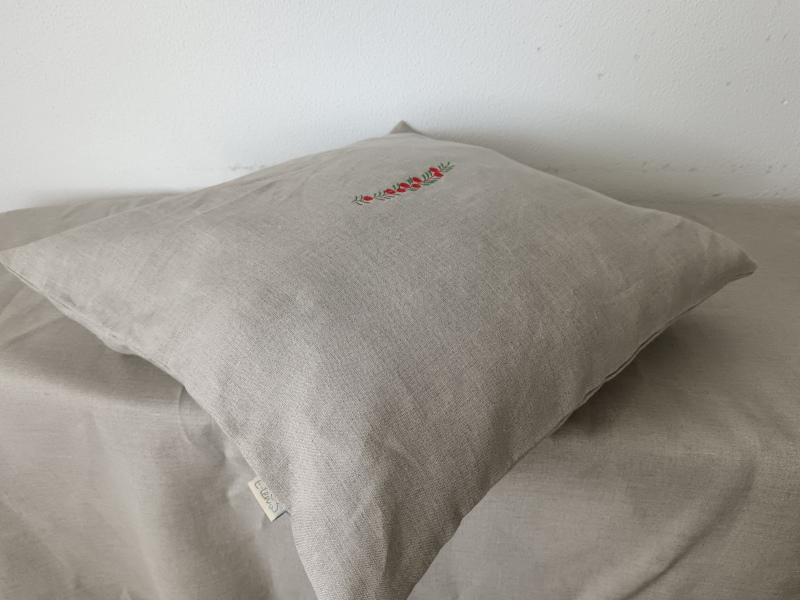 Lněný vánoční polštářek s výšivkou | E-len