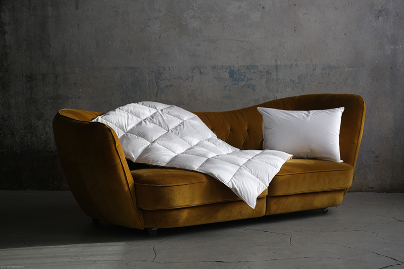 Hilding Anders Vankúš z husieho páperia Imperial Downy Veľkosť: 50 x 70 cm