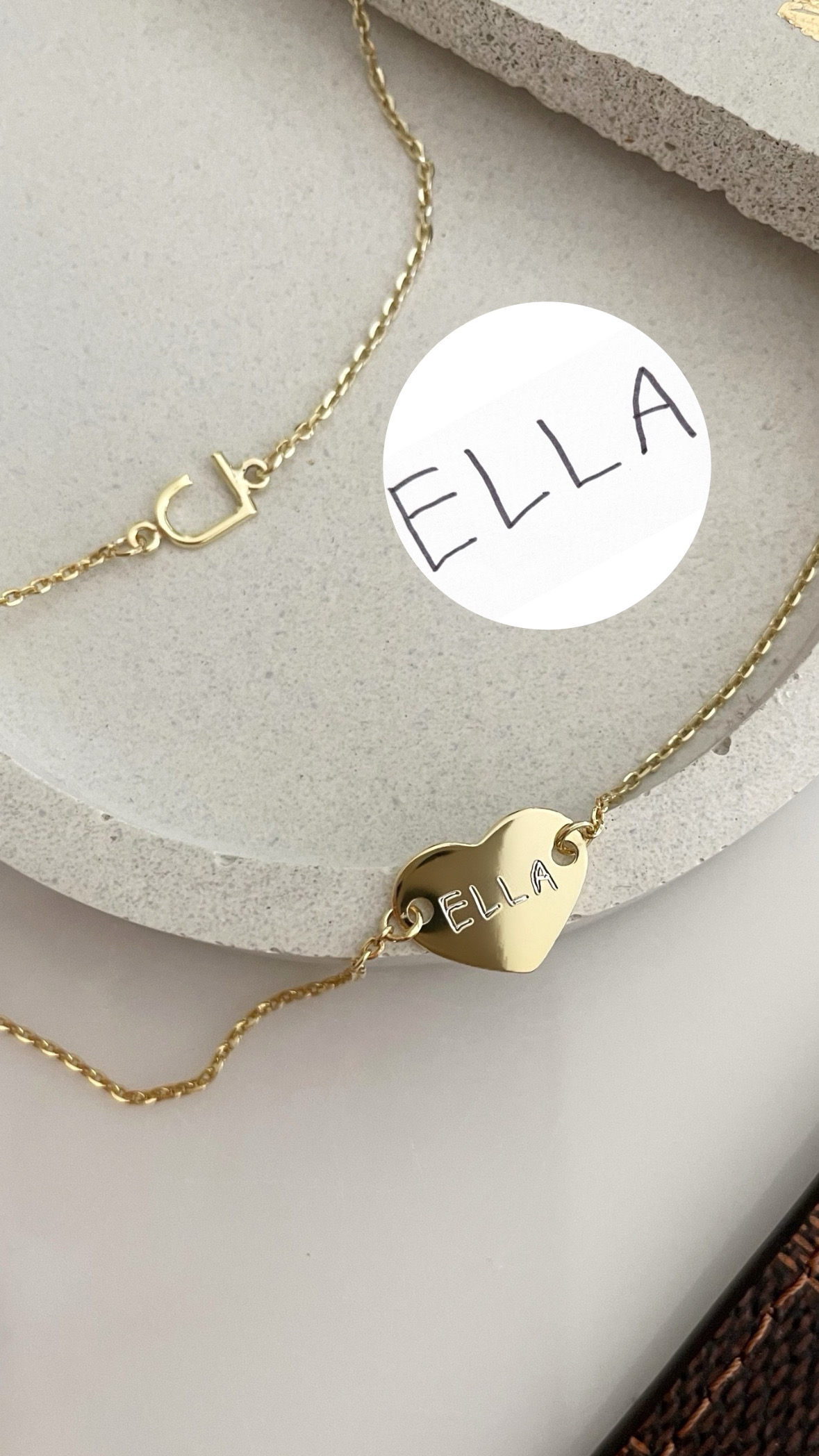 EC960501-6E59-4385-8DEE-111221A9EE8A