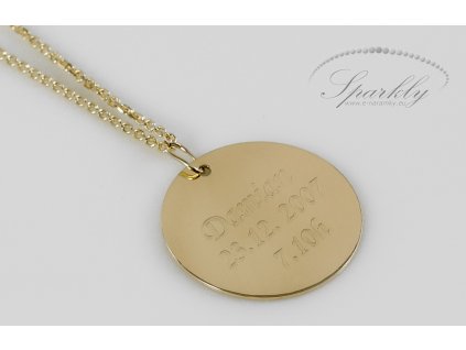 Zlatý personalizovaný šperk s možností vlastního gravíru – symbol lásky nebo přátelství