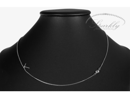 Personalizovaný šperk – náhrdelník s vlastním písmenem jako dokonalý dárek