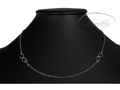 ersonalizovaný náhrdelník vyrobený tradičním zlatnickým řemeslem