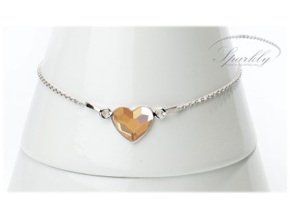 Personalizovaný stříbrný náramek ozdobený srdíčkem