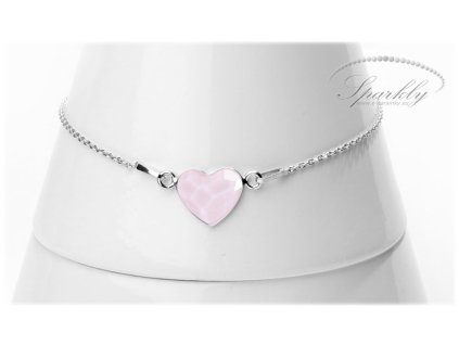 Personalizovaný stříbrný náramek ozdobený srdíčkem