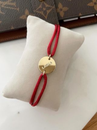 Láska je…❤️ Najdete na: https://www.e-naramky.eu