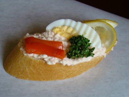 Chlebíček  A la krab