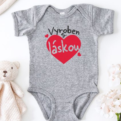 vyroben s laskou