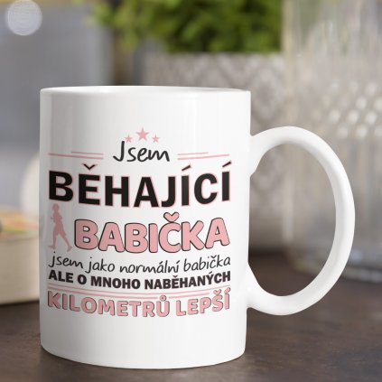 běhající babička