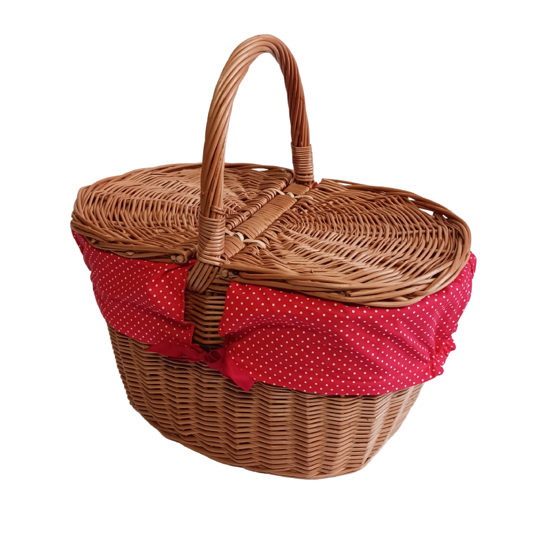 Don't miss the opportunity to enjoy perfect picnics with our wicker picnic basket. Its quality, design and practicality make it an essential accessory for every lover of outdoor sitting and spending time together.