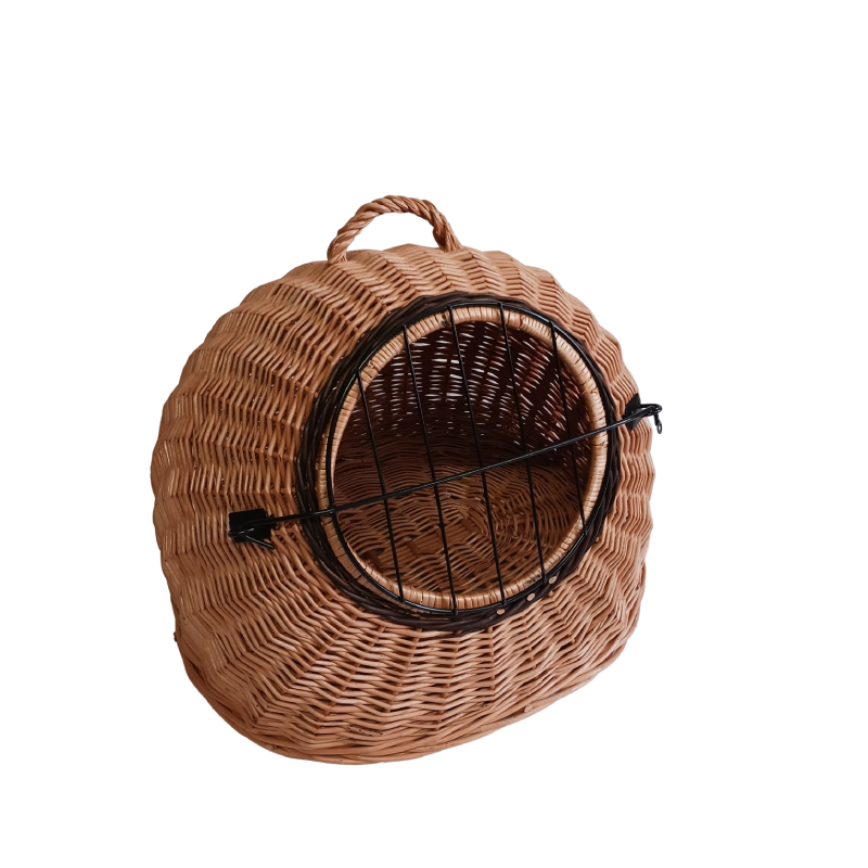 A wicker bed - a crate that is not only practical, but also a stylish addition to your home. Wicker kennels are ideal for cats, dogs and other small pets that can find a safe place to rest or transport them.