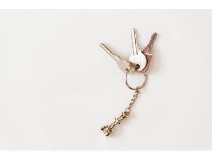 4333 sachovy privesok na kluce kral