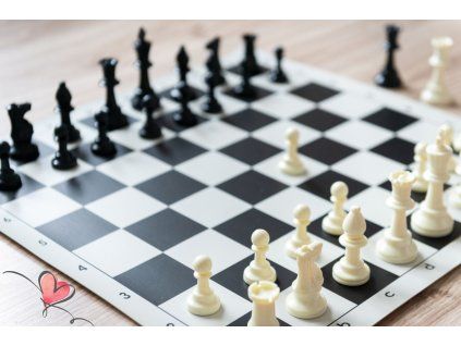 627 12 sachova suprava komplet velka cierna