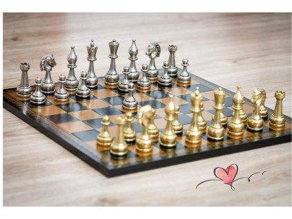 5242 10 sachova suprava gold monarch velka