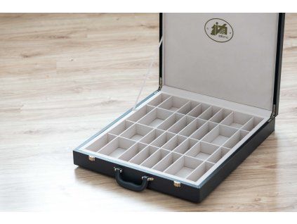 6045 2 kozeny kufrik na figurky velky