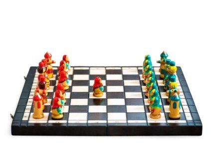 1500 10 dreveny sach matriosky