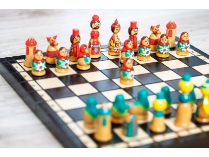 1500 6 dreveny sach matriosky