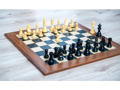 8486 3 sachova suprava dynasty deluxe