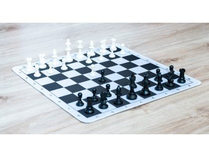 9560 3 sachova suprava staunton mousepad cierna