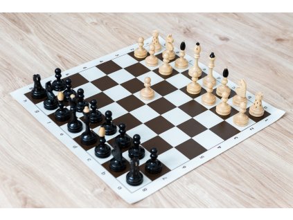 3404 5 ceska klubovka original s hnedou sachovnicou