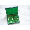 8498 sachove figurky francuzky agat v ciernom drevenom boxe