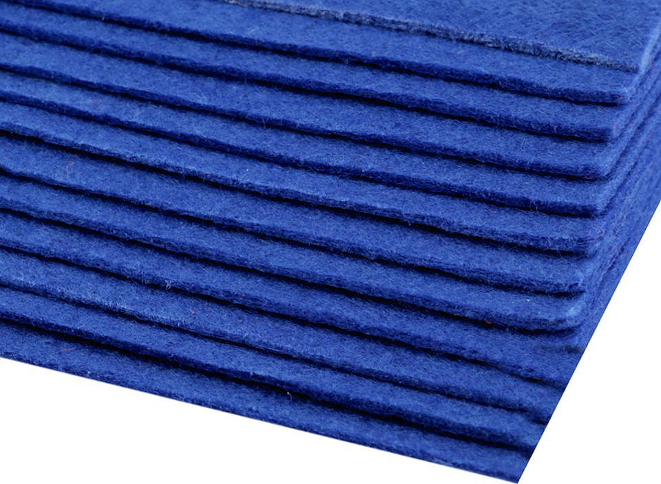 Látková dekorativní plsť / filc 20x30 cm Varianta: 10 (F69) modrá safírová, Balení: 2 ks