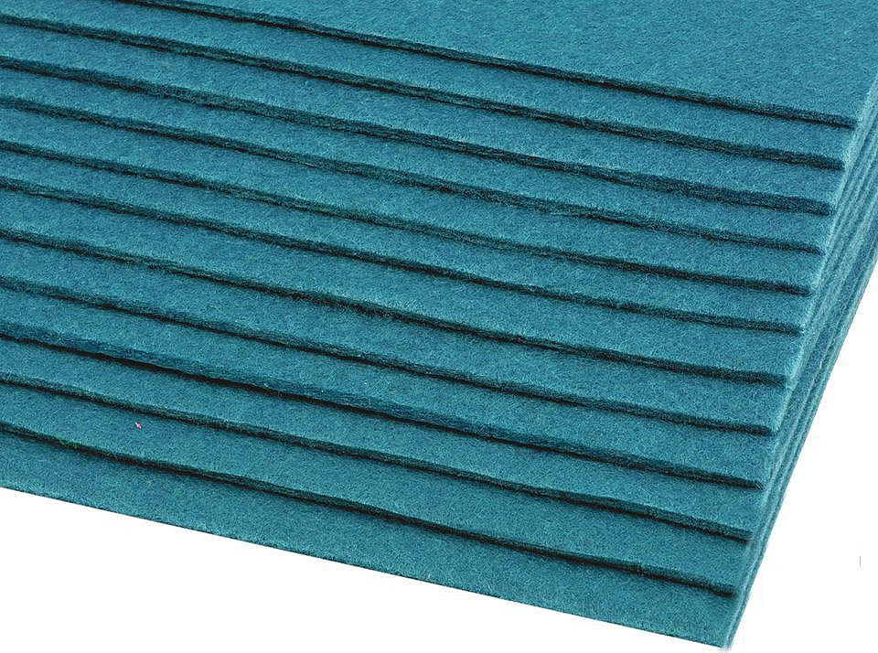 Látková dekorativní plsť / filc 20x30 cm Varianta: 13 (F74) modrá tyrkys, Balení: 12 ks