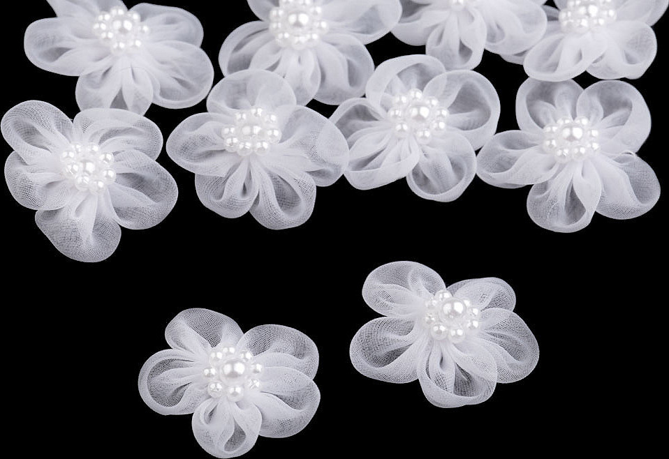 Monofilový květ s korálky Ø2,5-3 cm Varianta: 6 bílá, Balení: 10 ks