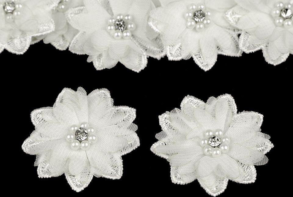 Květ s korálky Ø5 cm Varianta: 1 krémová nejsvět., Balení: 10 ks