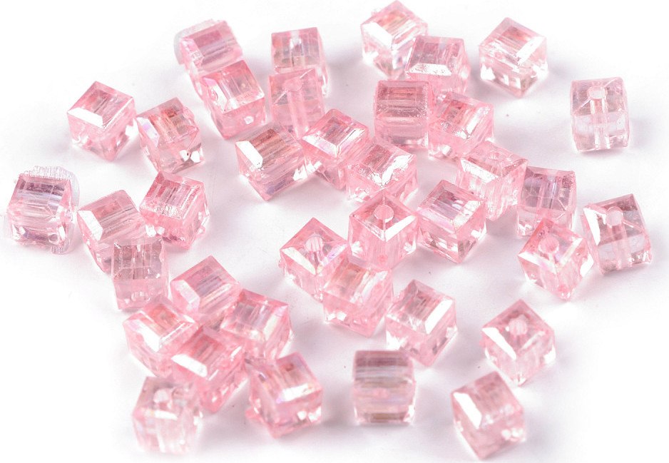 Plastové korálky s AB efektem kostka 6x6 mm Varianta: 3 růžová světlá, Balení: 10 g