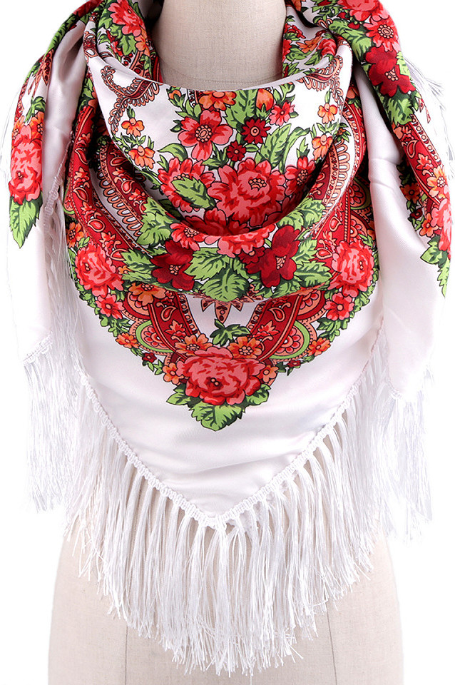 Šátek folklór květy s třásněmi 105x105 cm Varianta: 1 bílá, Balení: 1 ks