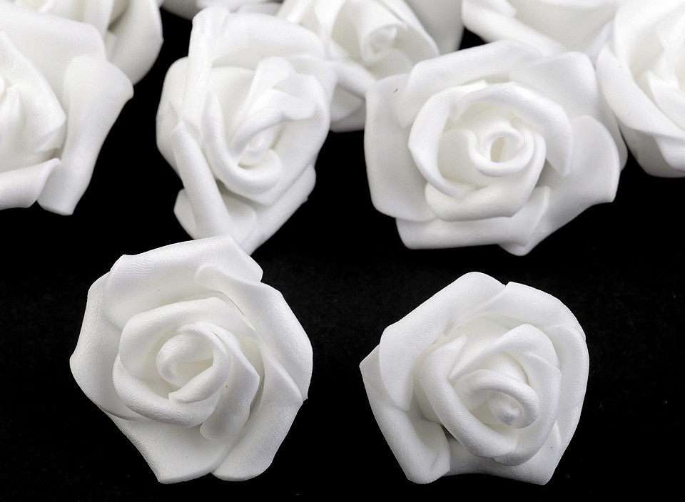 Dekorační pěnová růže Ø3-4 cm Varianta: 1 bílá, Balení: 10 ks