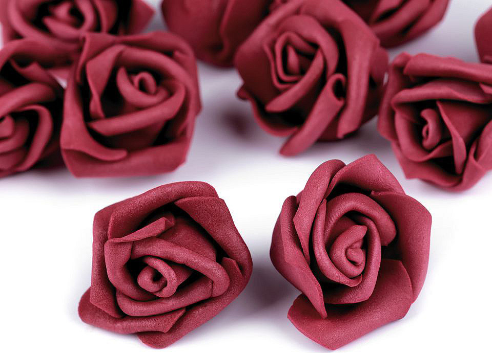 Dekorační pěnová růže Ø3-4 cm Varianta: 20 bordó sv., Balení: 10 ks