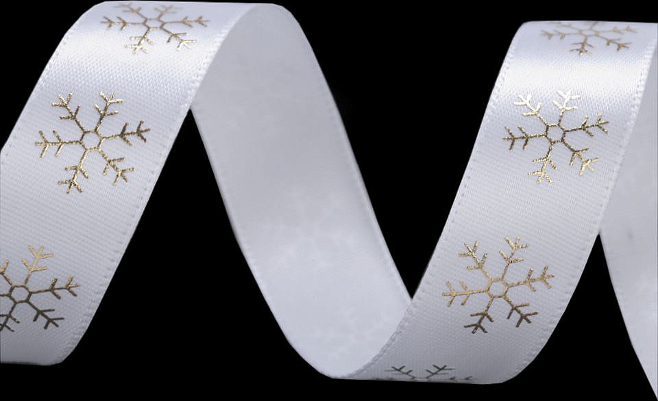 Saténová stuha vločky šíře 20 mm vánoční Varianta: 2 bílá zlatá, Balení: 67.5 m